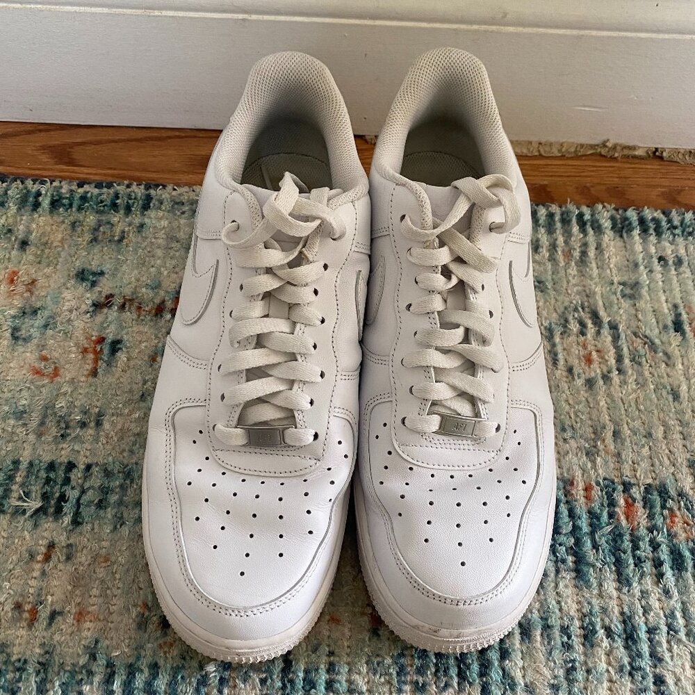 Lightly Used Nike Air Force 1 - Size 11.5